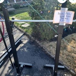 Bench Press With Weight Bar