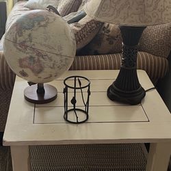 2 Identical Wood Coffee Tables / Side Tables / Color cream