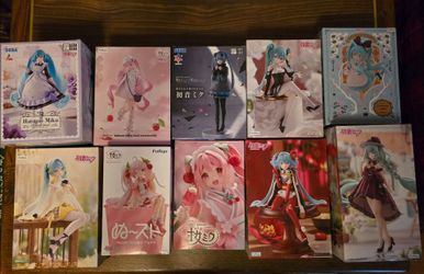 Hatsune Miku Figure Bundle