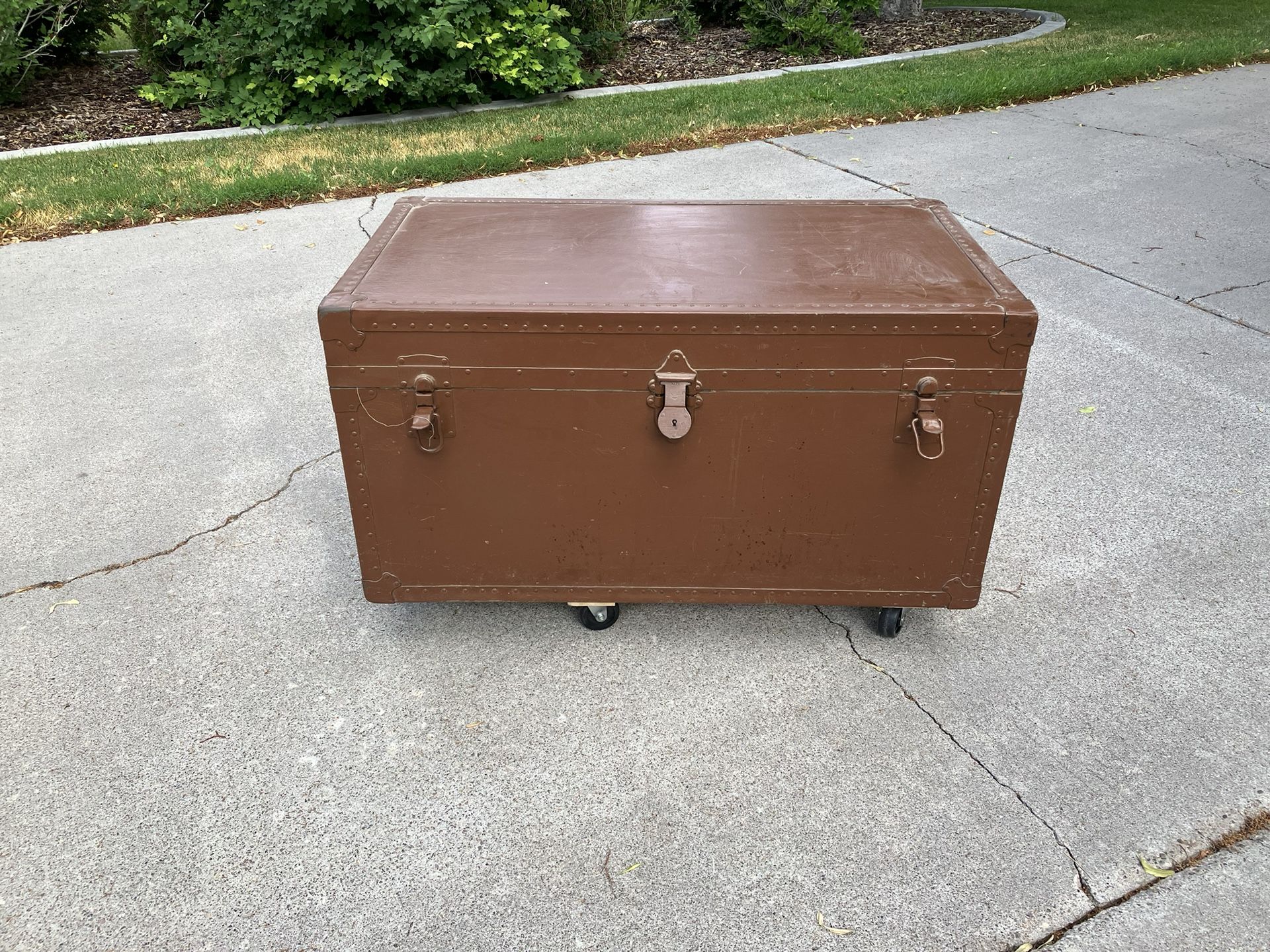 Vintage Steamer Trunk