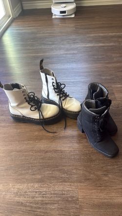 BOOTS FOR SALE