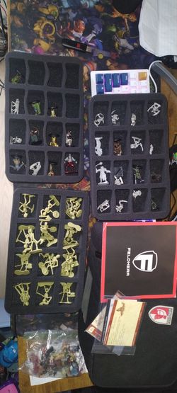 Feldherr Miniaturas Con Case 