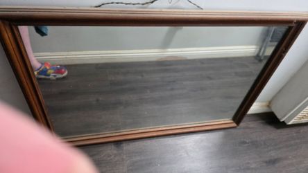 Wall hanging mirror