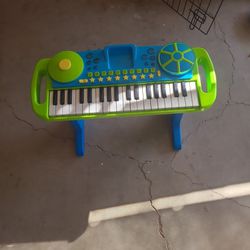 A Toys R Us kids piano.