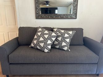2 piece Grey sofas brand new