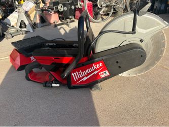 Milwaukee concrete saw