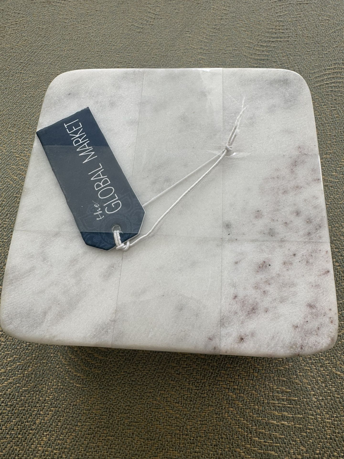 Vintage set of 4 heavy marble stone coasters 4” In excellent condition