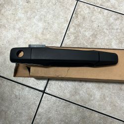 Front Right Exterior Door Handle W/Keyhole For Silverado 07-14