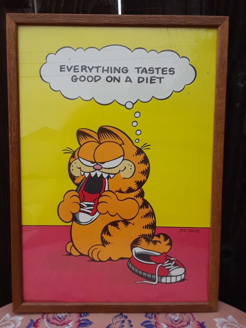 Vintage 1978 Framed Garfield Poster- CUTE!!