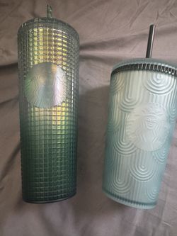 Starbucks Cups 
