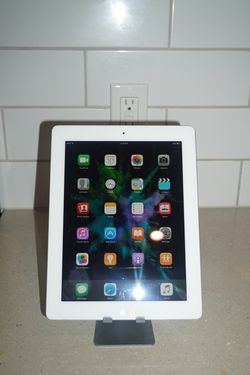 Apple iPad 2 16 GB, Wi-Fi, 9.7 in - White