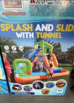 Inflatable Splash and Slide w/ blower