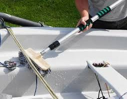 Boat Wash & Buff – St. Pete