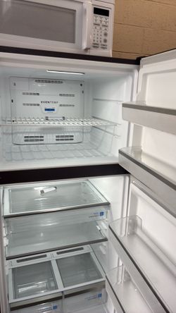 Nice Frigidaire stainless steel refrigerator