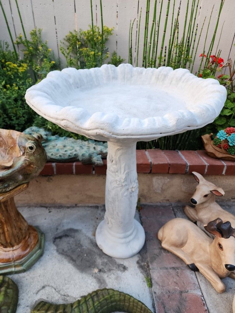 Bird Bath For Sale 