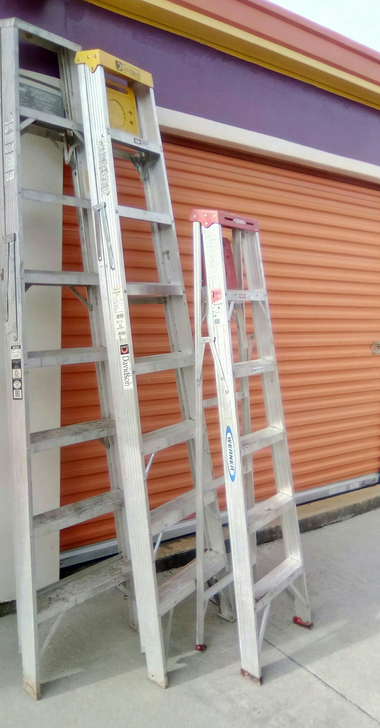 3 Ladders Like New