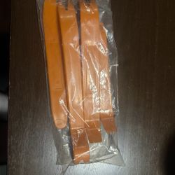 Plastic Interior & Exterior Remover Tool