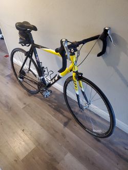 GT Series 3 Bike