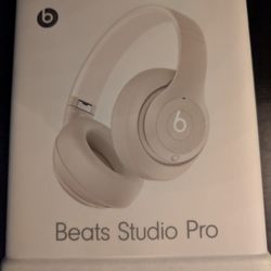 Beats Studio Pro 