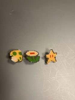 Super Mario Bros Pixel Enamel Pin Lot Mushroom Fire Flower Star Nintendo