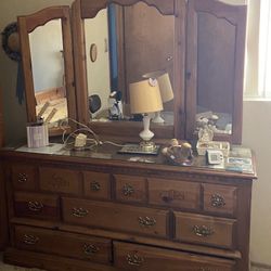 Solid Wood Dresser With Mirror
