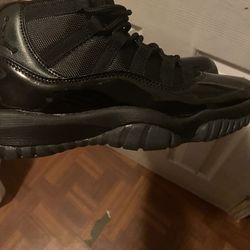 Black Jordan 11