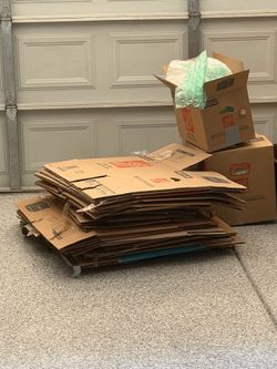 FREE MOVING BOXES