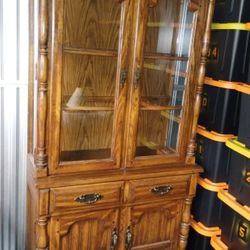 Vintage Early American China Cabinet for Sale in Minneapolis MN OfferUp