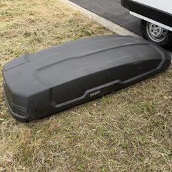 Thule XL Rooftop Cargo Box 