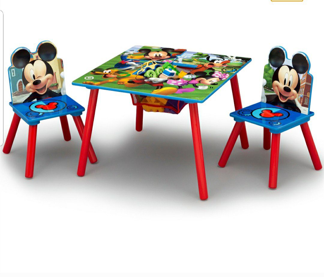 Mickey Mouse table & 2 chair set