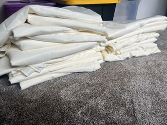 Ivory round tablecloths