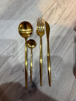 Gold Stainless Steel Flatware Set of 10, 40pc