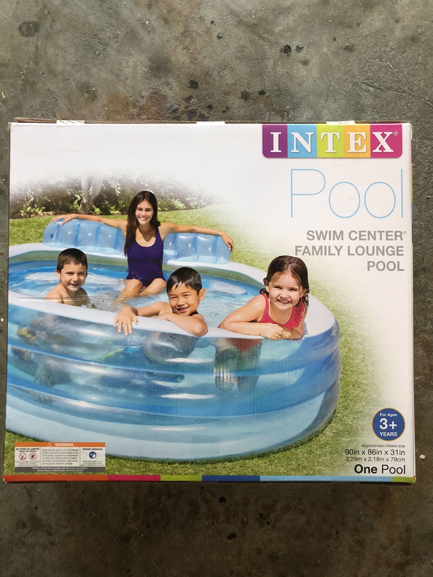 Intex Swim Center Inflatable Family Lounge Pool, 90" X 86" X 31" *NEW IN HAND*