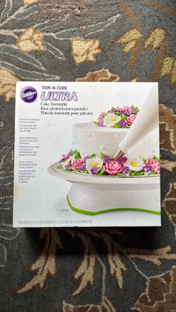 Wilton Trim-N-Turn Ultra Cake Turntable