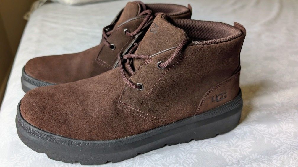 9.5 UGG Boots Mens Like New Chocolate Brown 