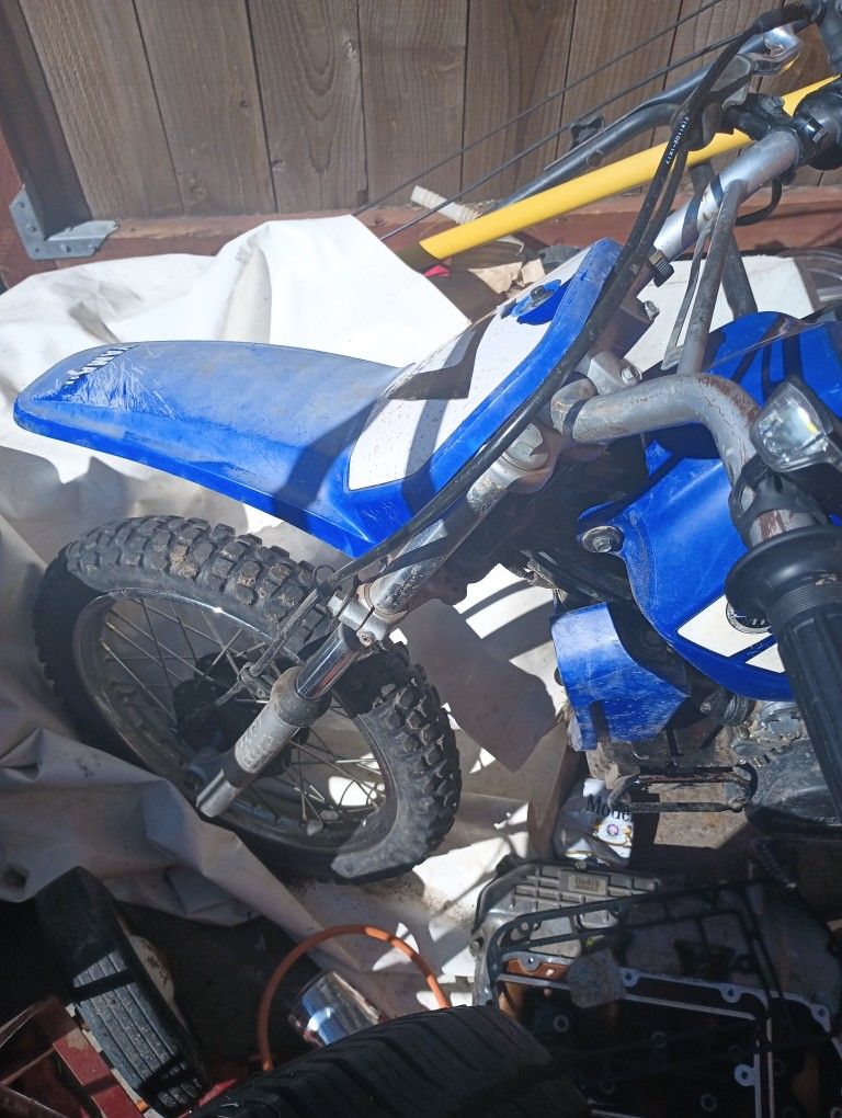 2006 pw80