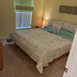 Free Queen Size Bedroom Set