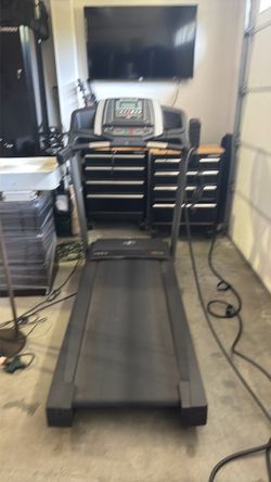 Nordic track treadmill