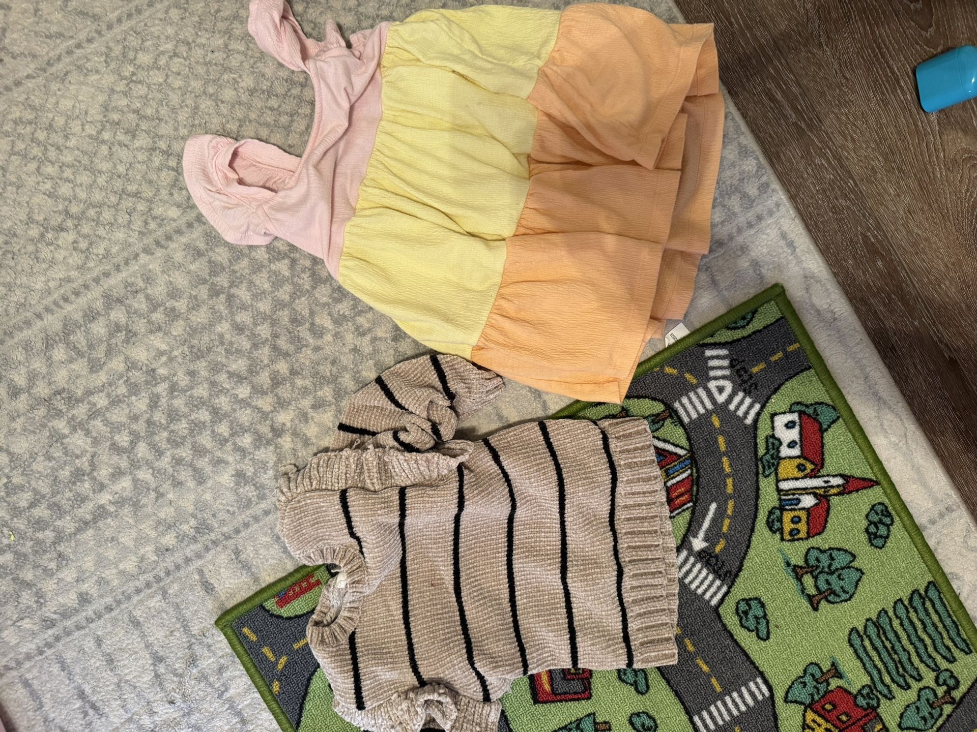 Clothes And Toys 3t-4t