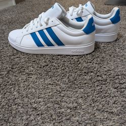 Men's Adidas 13 new