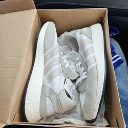 Adidas Iniki Runner