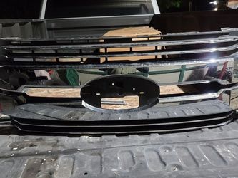 2017-19 F250 F350 Lariat Grill