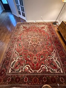 Original Persian Rug 10x13. Hand Woven & Imported