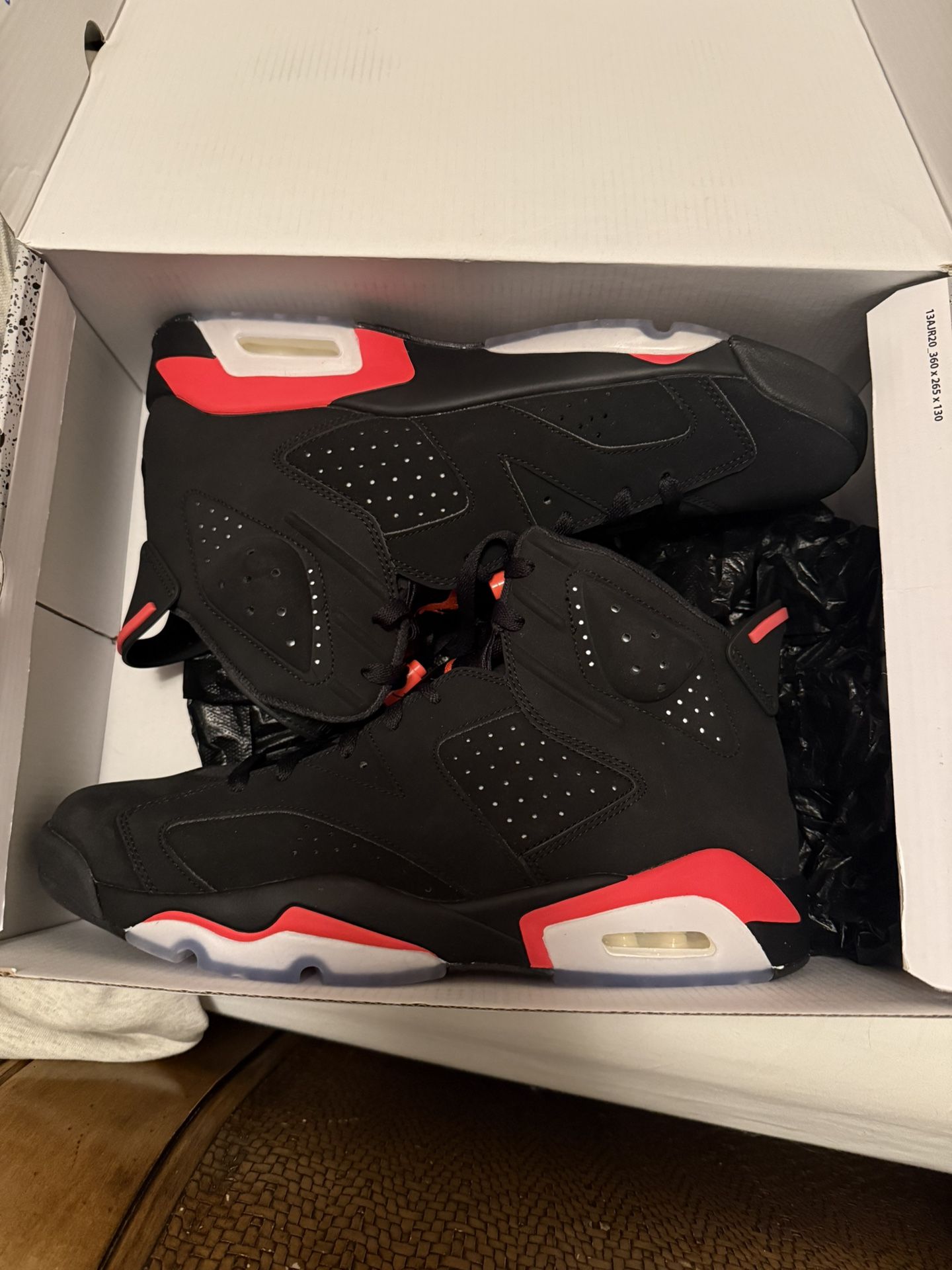 Brand New Never Worn Jordan 6s Men’s Size 12