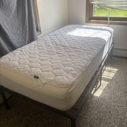 Twin size bed
