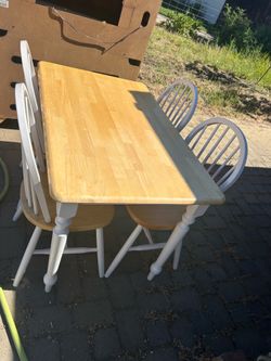 Dinning table and chairs