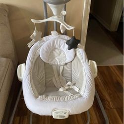 Graco DuetConnect LX Seat & Bouncer