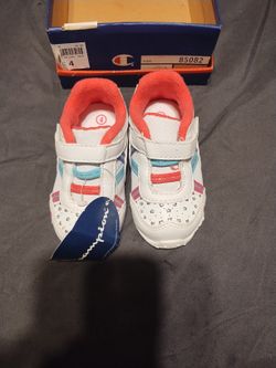 Kids  Sneakers Sz 4