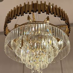 LUXURY GOLD CRYSTAL CHANDELIER – USED – EXCELLENT CONDITION 