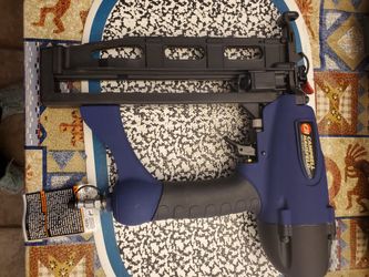 Campbell Hausfeld 2 1/2 Inch Finish Nailer 